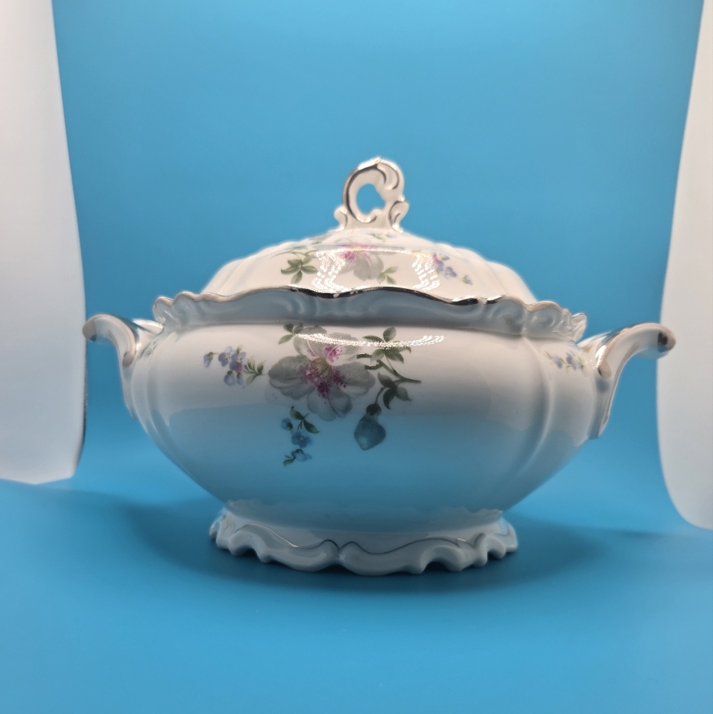Lynn by Edelstein serving dish